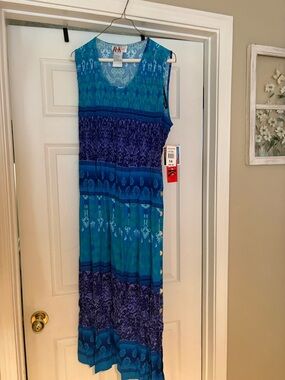 R&K Teal and Navy Blue Patterned Maxi Dress